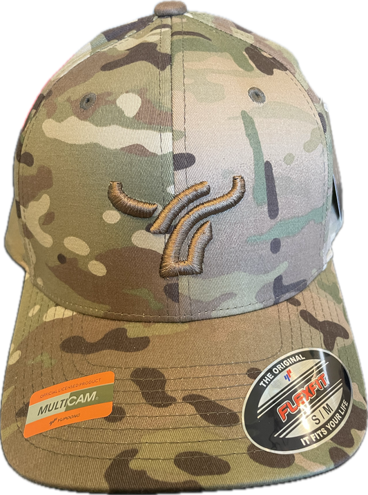 Multicam flex fit sized cap with large logo